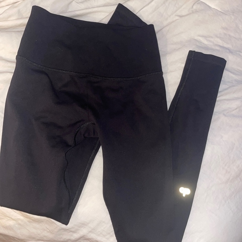 Ribbed alo leggings